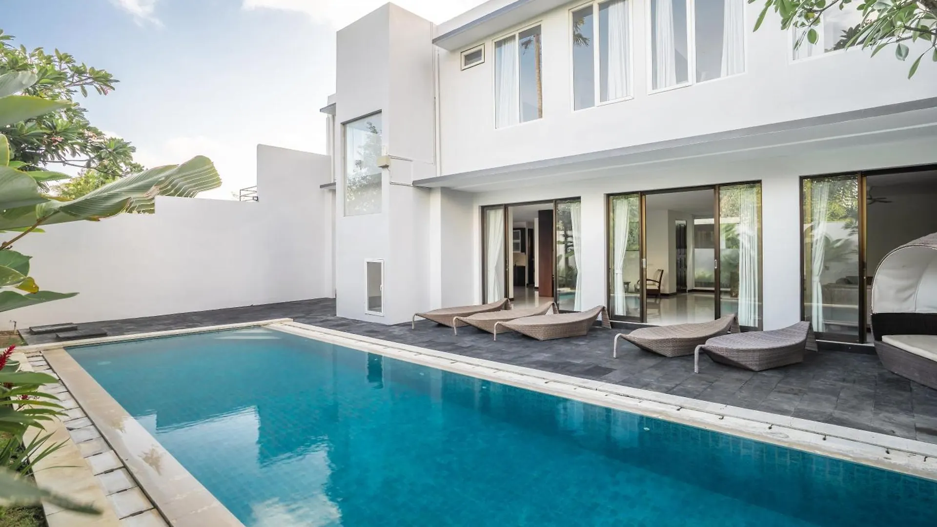 Danoya Private Luxury Residences سمينياك فيلة
