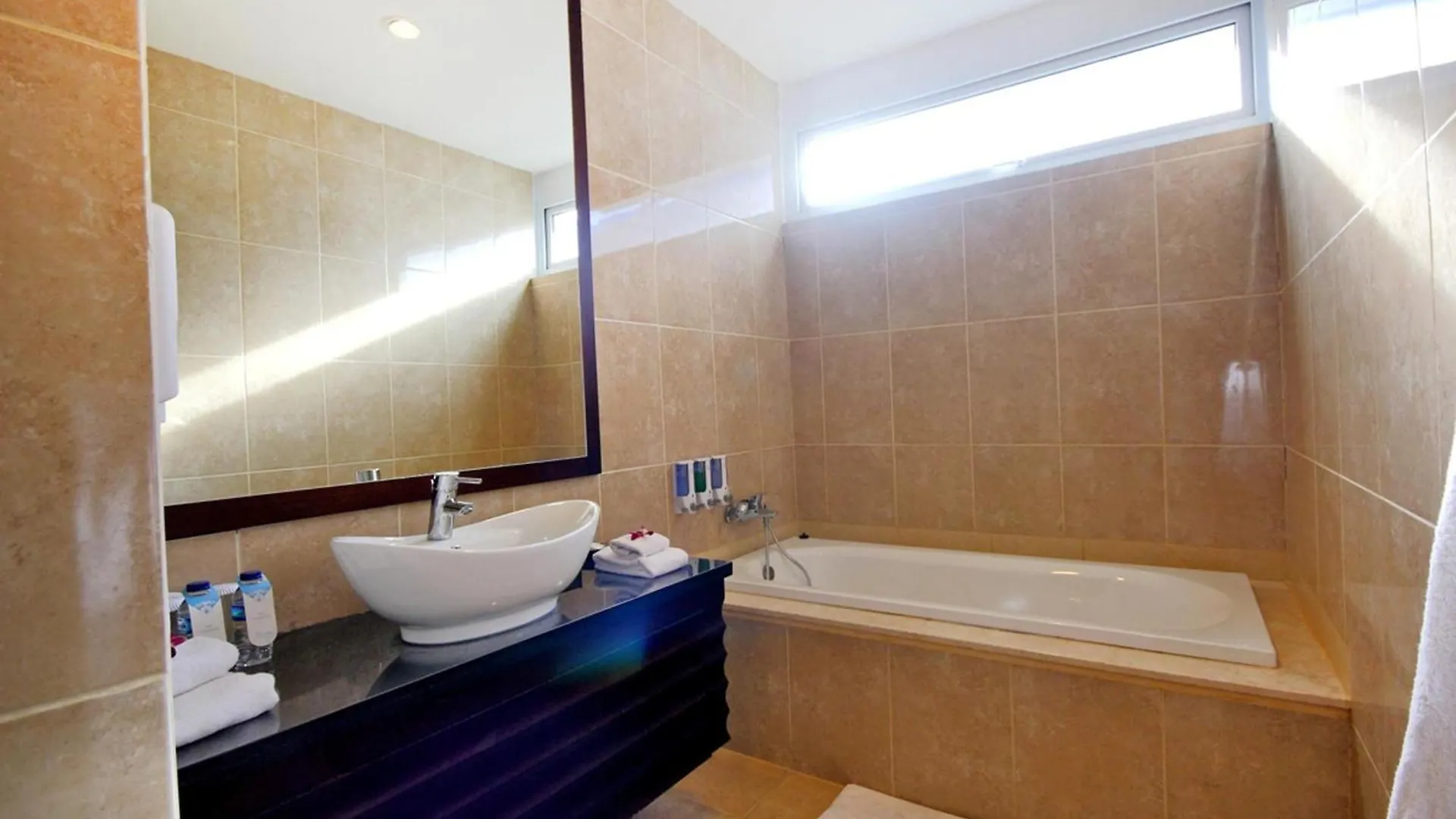 Danoya Private Luxury Residences سمينياك فيلة
